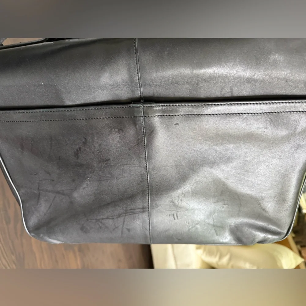 COACH F70666 Lexington Flap Top Black Leather Briefcase/laptop Bag Buckle Detail